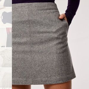Aritzia Wilfred Wool Skirt